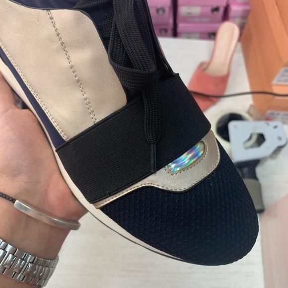 Women Sneaker in Bronze and Suede with Platform - Picture 3 of 5